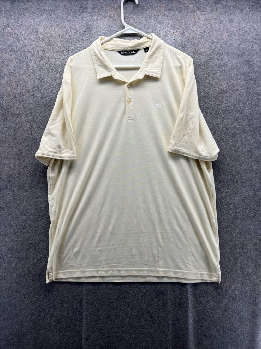 Travis Mathew Polo Shirt Men 2XL Yellow Pima Cotton Polyester Golf Casual Logo